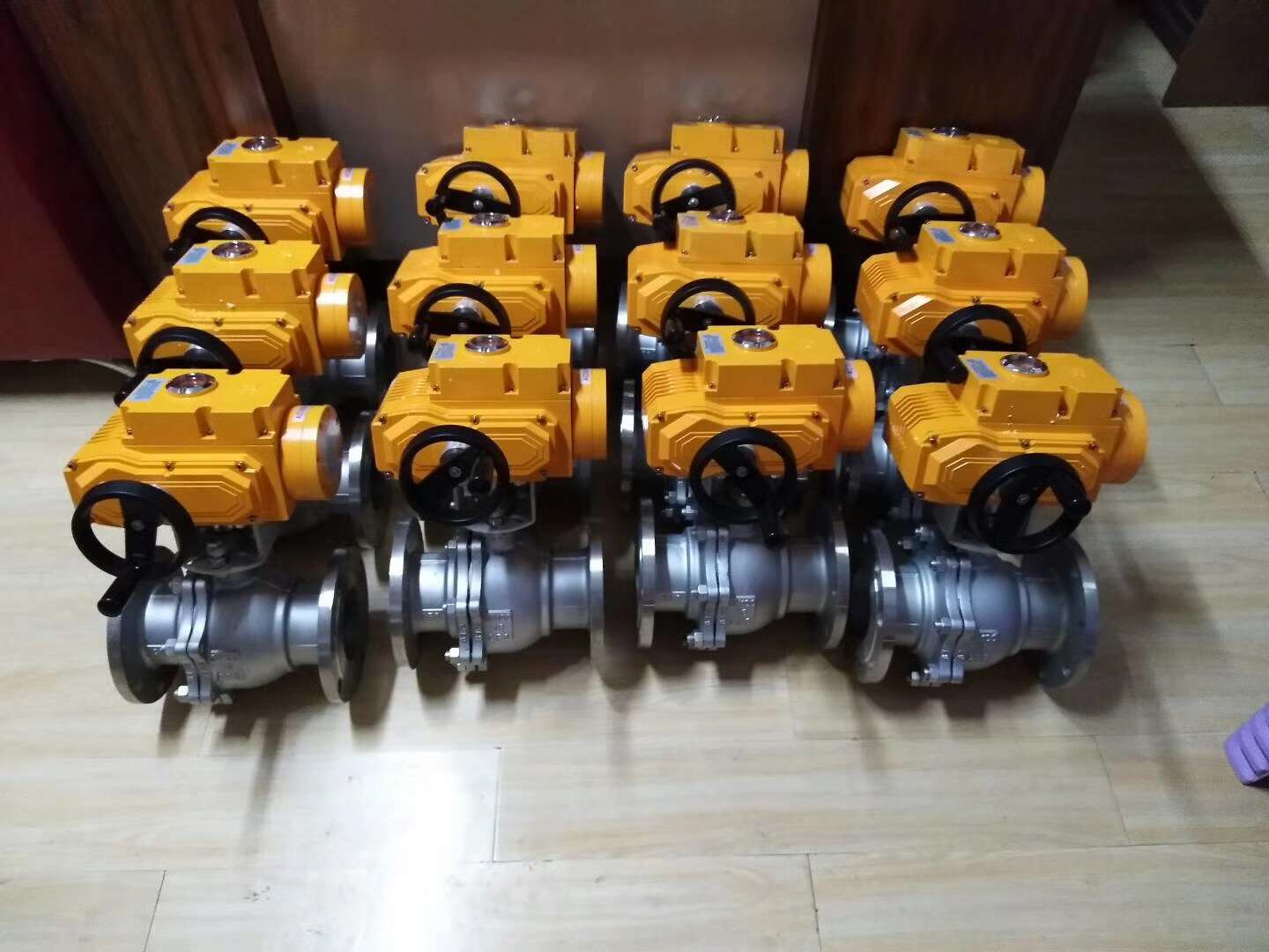 成品區36